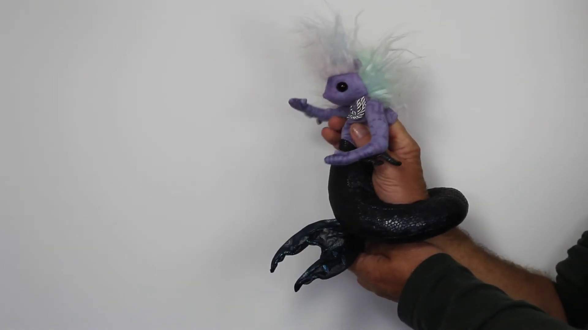 Folkmanis Mini Sea Nymph Finger Puppet Demo