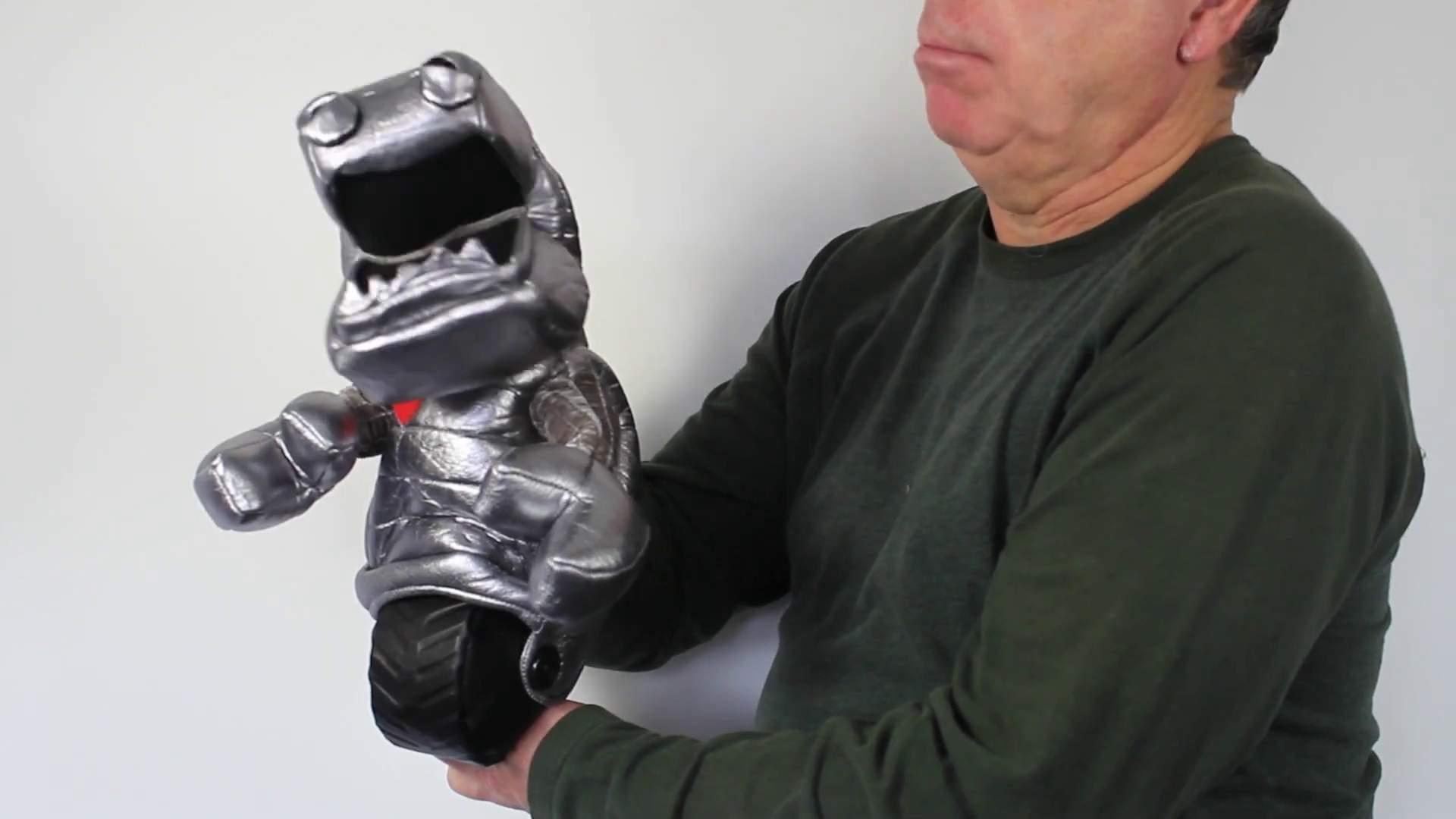 Folkmanis Robot Hand Puppet Demo