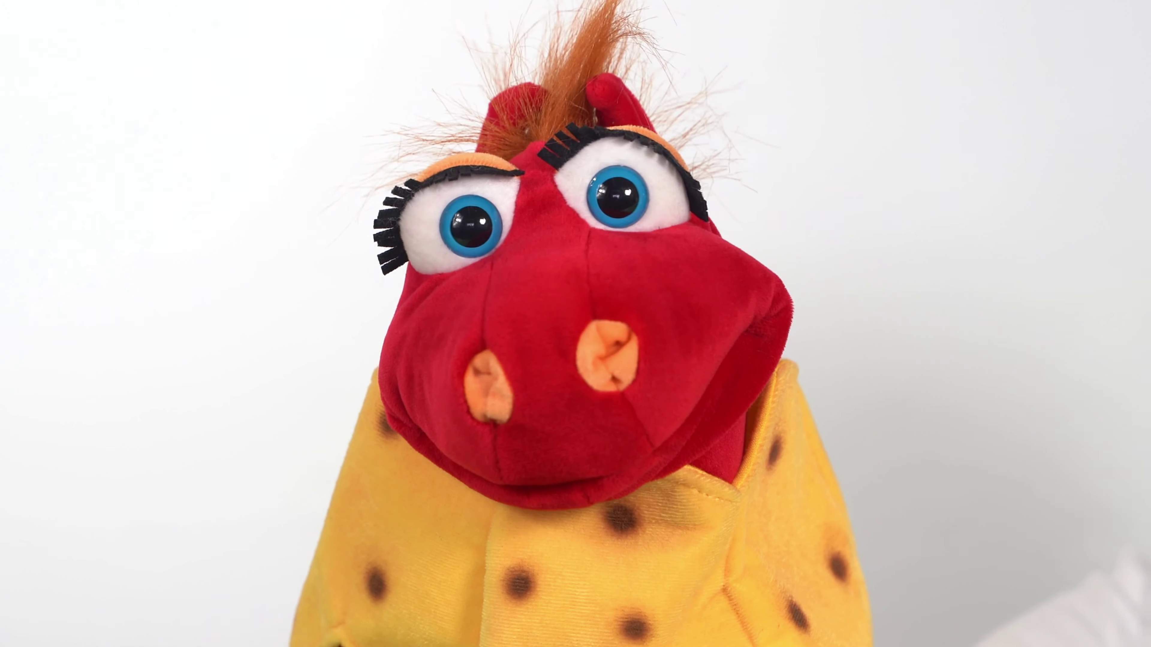 Living Puppets hand puppet Ottilie the dragon in the egg Demo