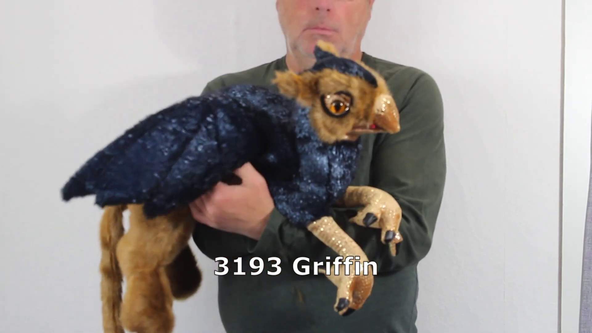 Folkmanis Griffin Hand Puppet Demo 2