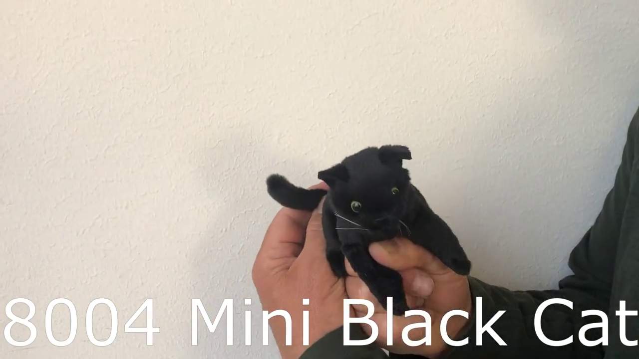 Folkmanis Mini Black Cat Finger Puppet Demo 2