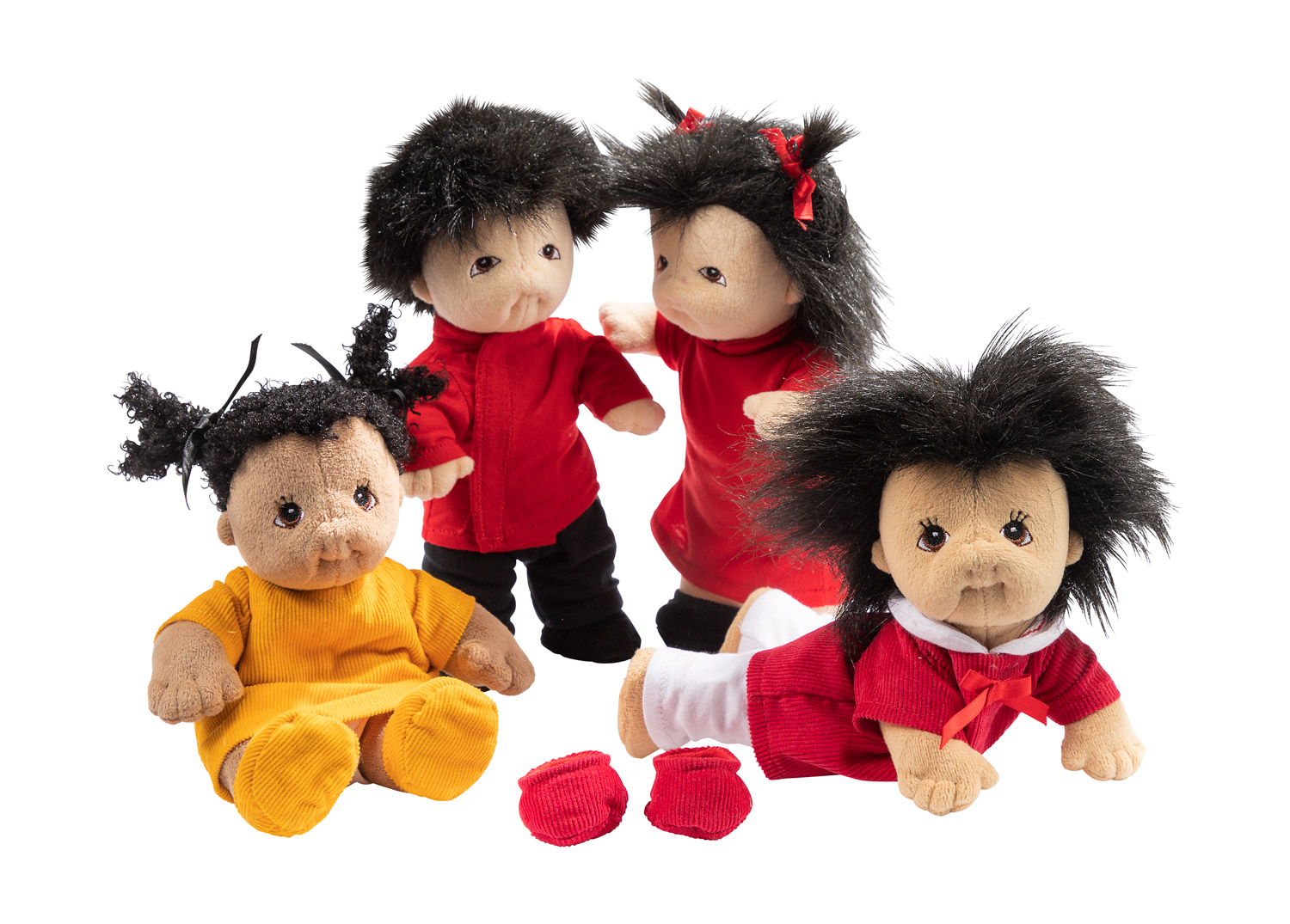 Joyk bendable doll set Best Friends: four fabric dolls in red and yellow, sitting, standing and lying