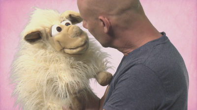 Living Puppets hand puppet Lucy the sheep Demo
