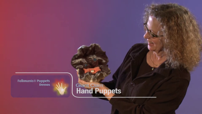 Folkmanis Giant Clam Hand Puppet Demo