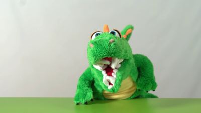 Living Puppets hand puppet crocodile Travis Demo