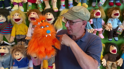 Living Puppets hand puppet Wumms - Monster to go! Demo