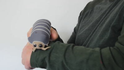 Folkmanis Mini Roly Poly Finger Puppet Demo