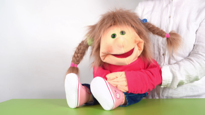 Living Puppets hand puppet Caro Demo