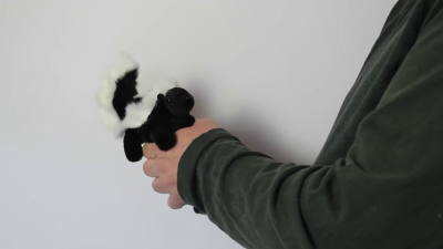 Folkmanis Mini Skunk Finger Puppet Demo 2