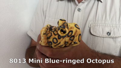 Folkmanis Mini Blue-Ringed Octopus Finger Puppet Demo