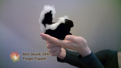 Folkmanis Mini Skunk Finger Puppet Demo